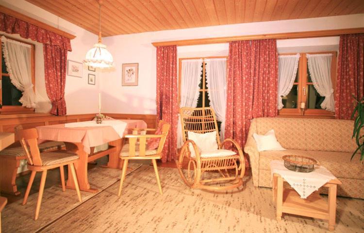 Gaestehaus Gschwendtner - Chiemgau Karte Inzell Exterior photo