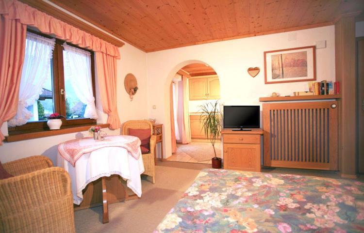 Gaestehaus Gschwendtner - Chiemgau Karte Inzell Exterior photo